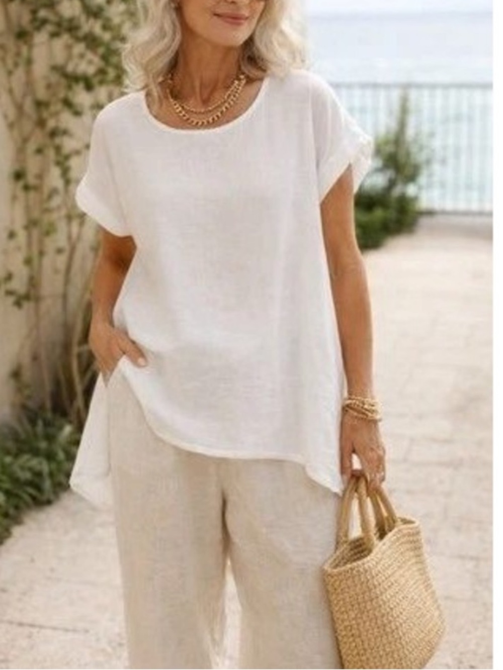 Terzo Millennio White Linen Scoop Neck Women's Top